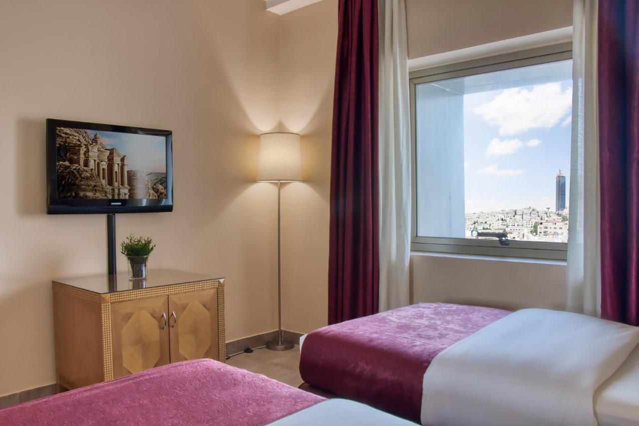 Hotel Geneva 4*